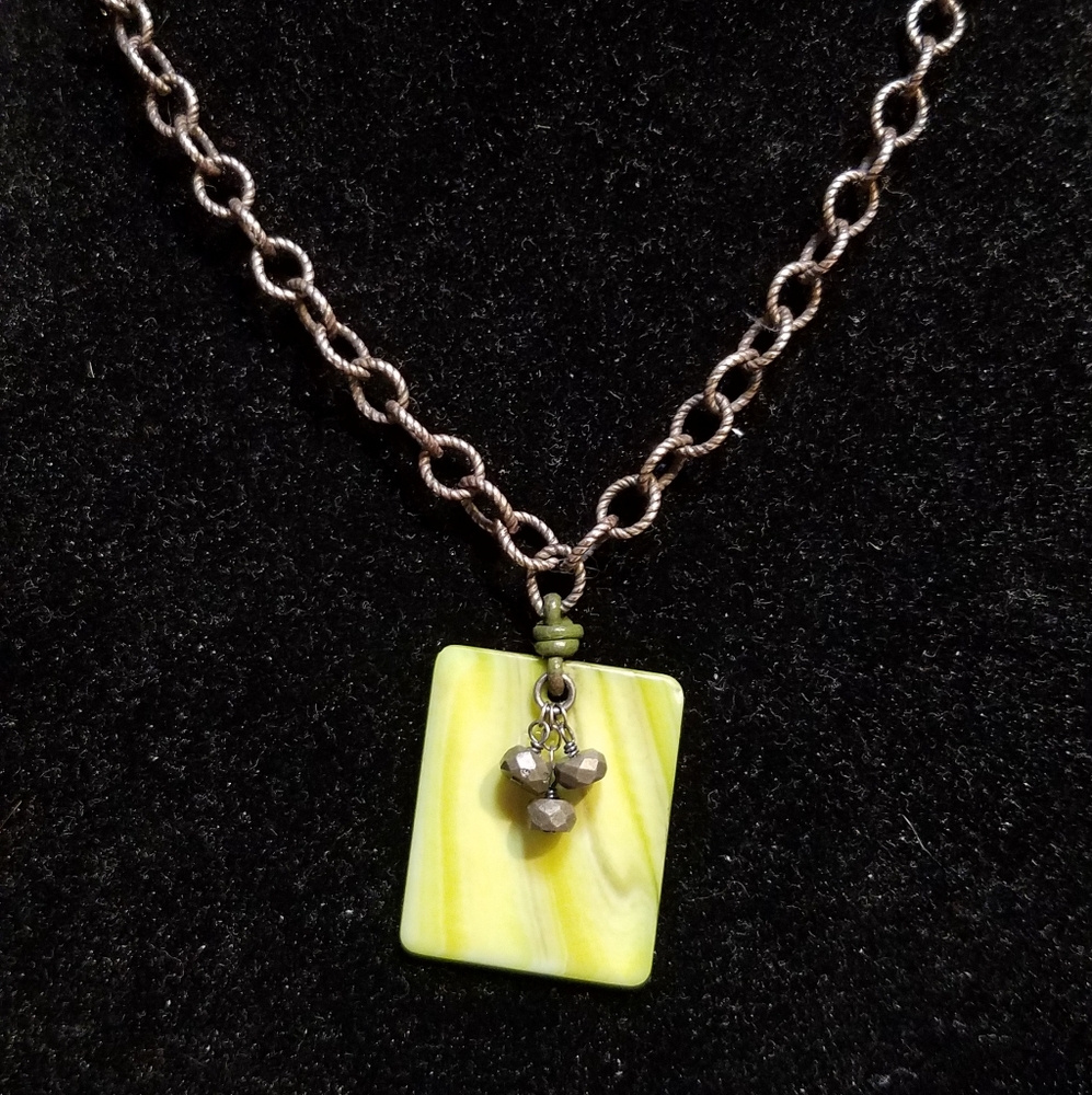 Silpada Green Pearl Necklace